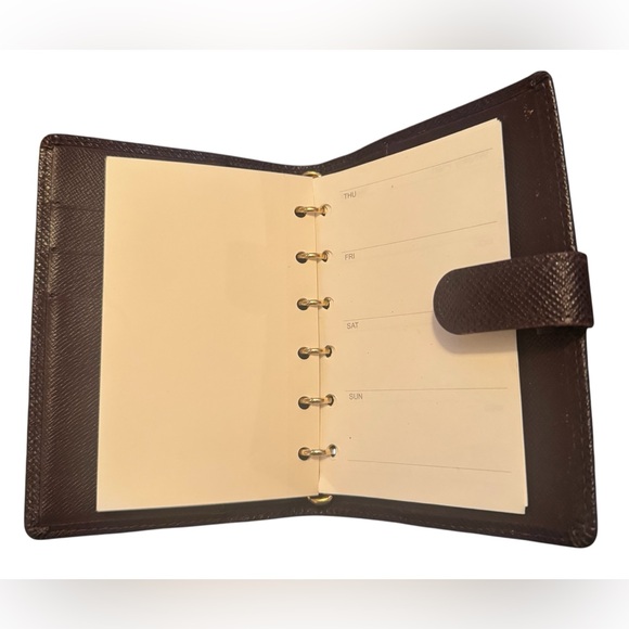 Louis Vuitton Taiga Leather Agenda, Pass Port, Card Holder Brown Dusty Pristine - Picture 4 of 9